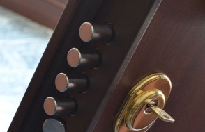 realizzazione porte blindate fabbro a roma